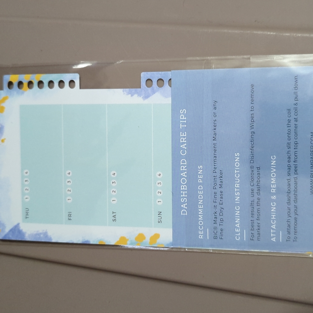 Reusable fitness planner - Picture 2 of 2